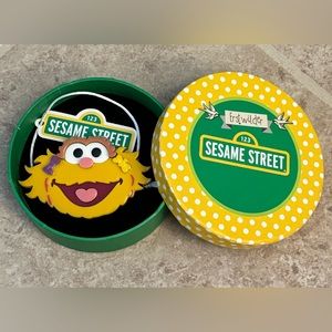 Erswilder x Sesame Street Zoe Brooch